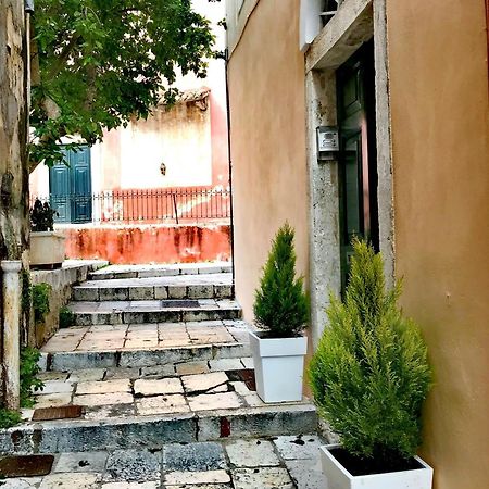 Venetian Well Cozy Apartment Corfu Old Town Eksteriør bilde