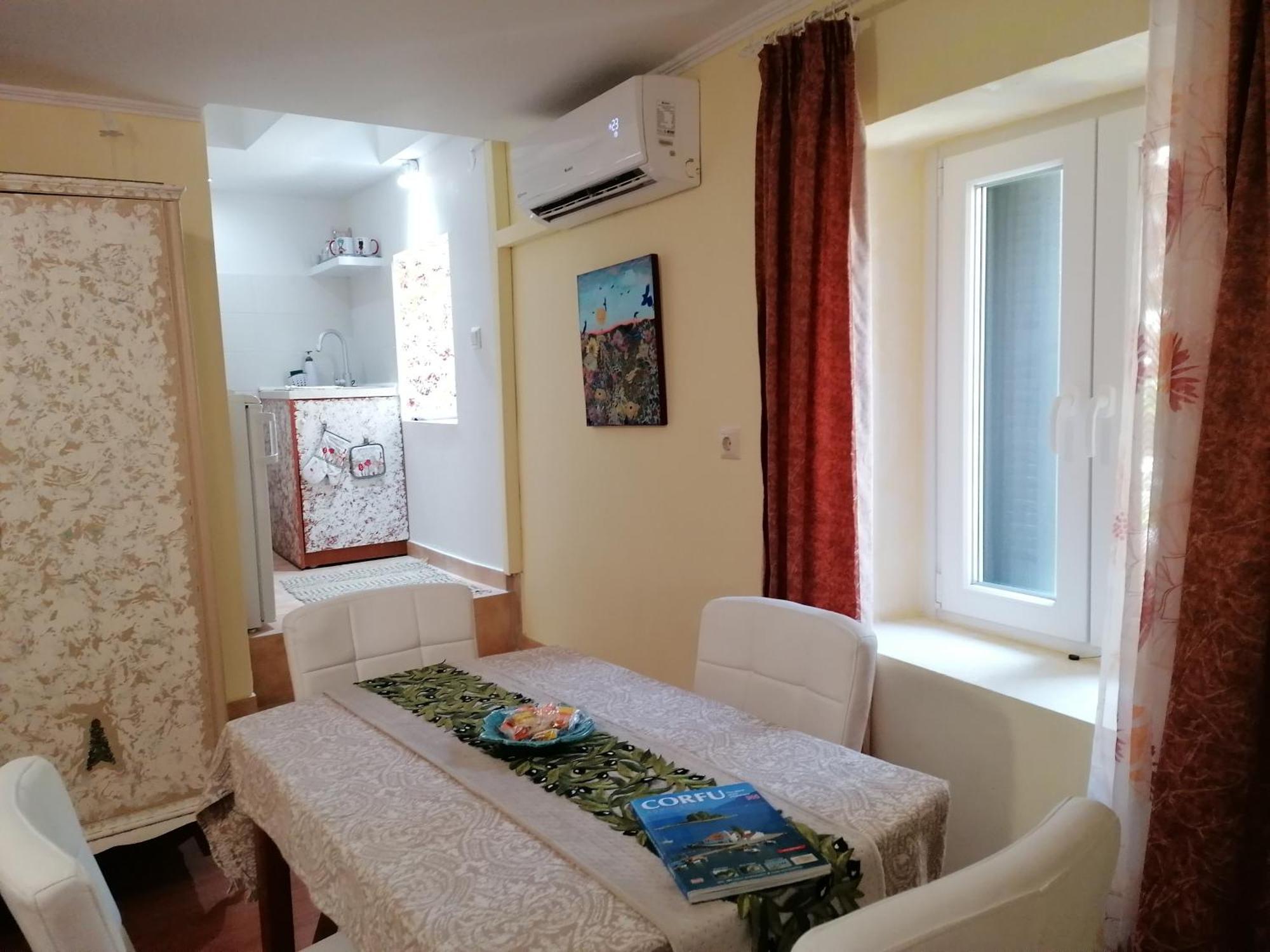 Venetian Well Cozy Apartment Corfu Old Town Eksteriør bilde