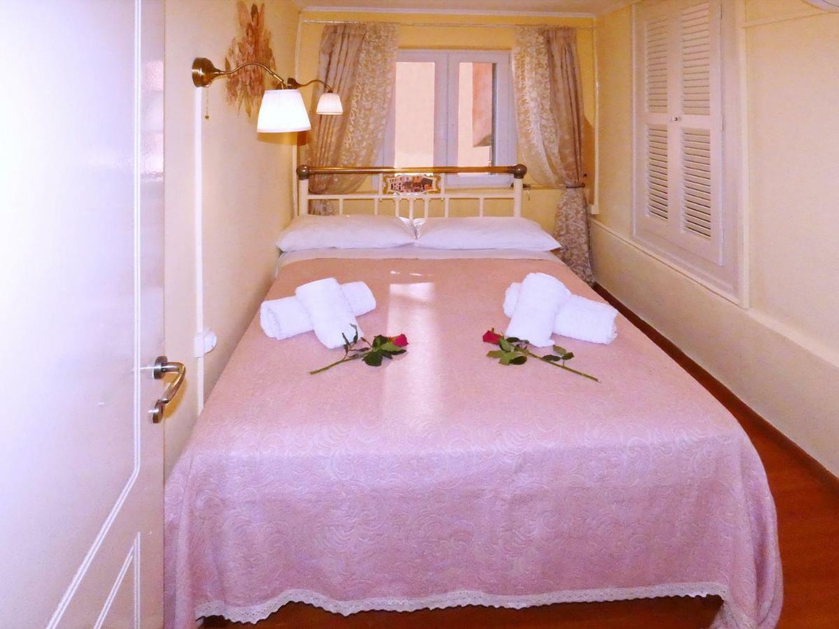 Venetian Well Cozy Apartment Corfu Old Town Eksteriør bilde