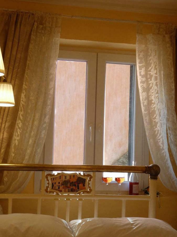 Venetian Well Cozy Apartment Corfu Old Town Eksteriør bilde