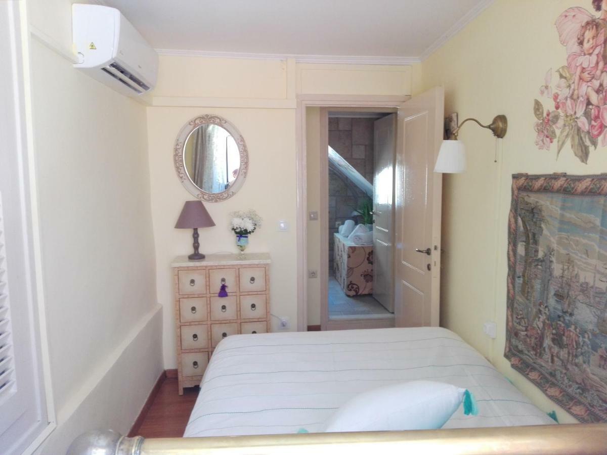 Venetian Well Cozy Apartment Corfu Old Town Eksteriør bilde