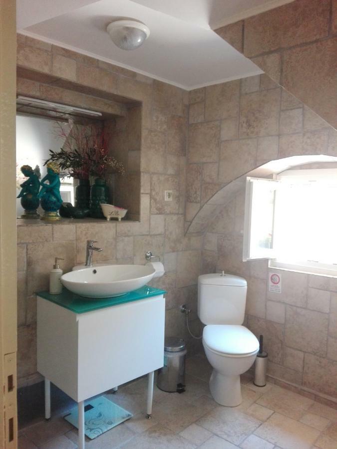 Venetian Well Cozy Apartment Corfu Old Town Eksteriør bilde