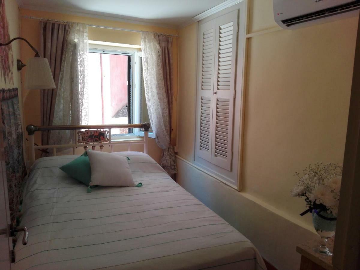 Venetian Well Cozy Apartment Corfu Old Town Eksteriør bilde